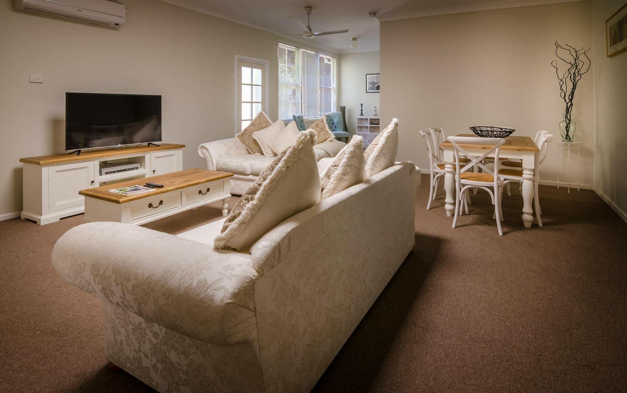 Bundanoon Country Inn Motel Ngoại thất bức ảnh